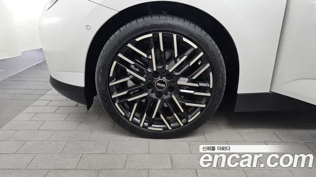 MINI Cooper SE, миниатюра 28