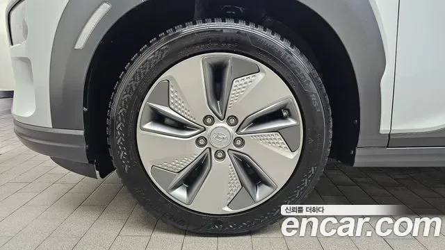 Hyundai Kona Premium, миниатюра 7