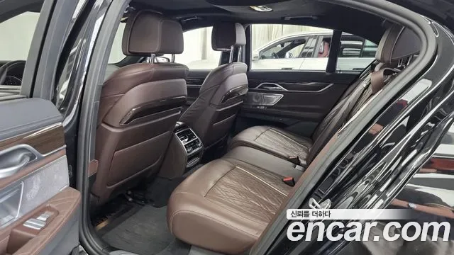 BMW 7 (G11) 740i, миниатюра 19