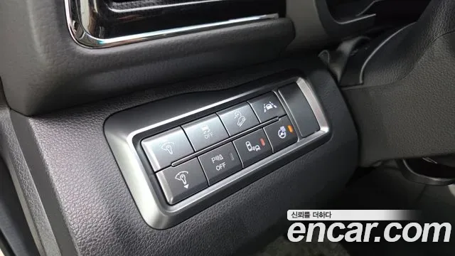 KGM Tivoli бензин 1.5 2WD V7, миниатюра 3