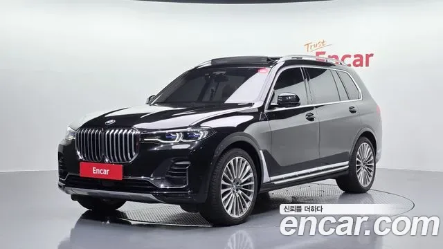 BMW X7 xDrive 40d 7 мест