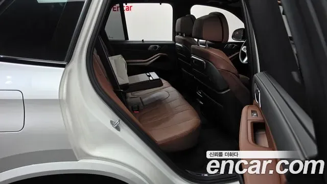 BMW X5 xDrive 40d M, миниатюра 25