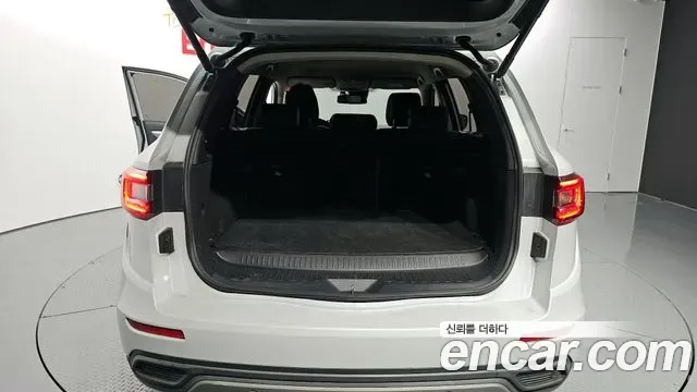 Renault QM6 2.0 LPe RE 2WD, миниатюра 10