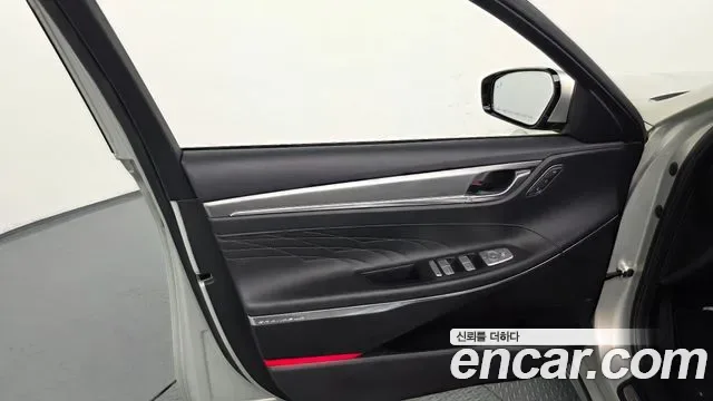 Hyundai Grandeur Calligraphy, миниатюра 10