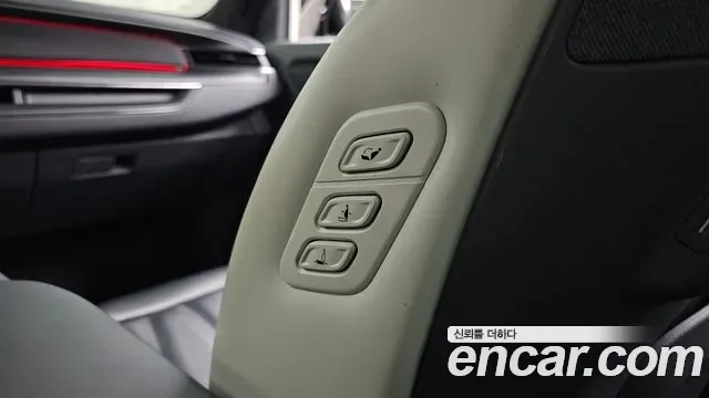 Kia EV9 4WD GT Line, миниатюра 10