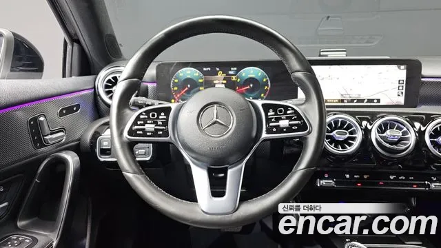 Mercedes-Benz A-Class A220, миниатюра 17