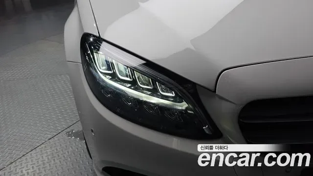 Mercedes-Benz C-Class C200, миниатюра 28