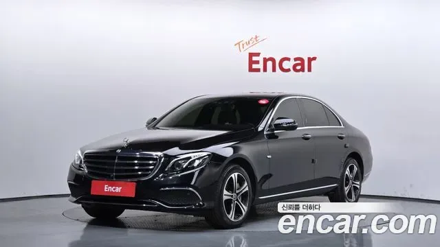 Mercedes-Benz E-Class E300 4MATIC, миниатюра 7
