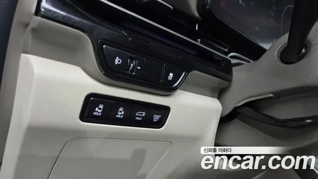 Kia Carnival бензин 7 мест Signature, миниатюра 29
