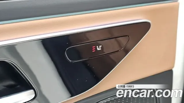 Mercedes-Benz E-Class E200, миниатюра 29