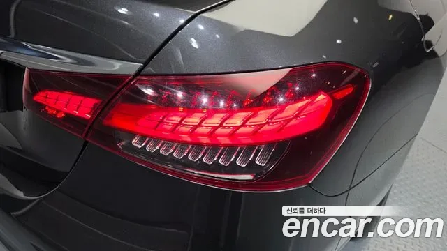 Mercedes-Benz E-Class E250, миниатюра 15
