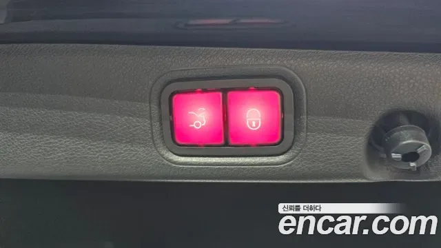 Mercedes-Benz E-Class E220d 4MATIC AMG Line, миниатюра 9