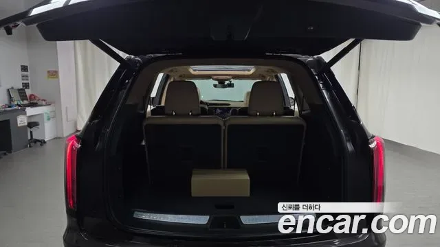 Cadillac XT6, миниатюра 14