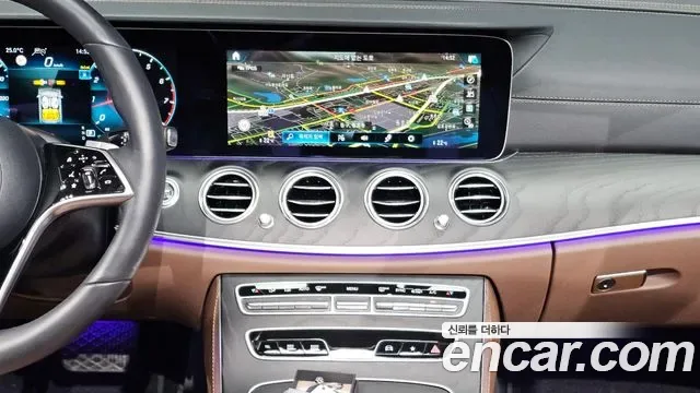 Mercedes-Benz E-Class E250 AMG Line, миниатюра 30
