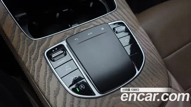 Mercedes-Benz E-Class E220d 4MATIC, миниатюра 16