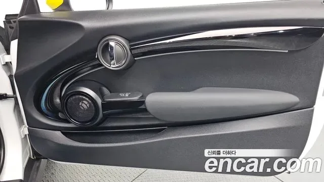 MINI Cooper SE III, миниатюра 12