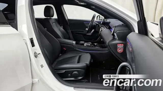Mercedes-Benz A-Class A220, миниатюра 12