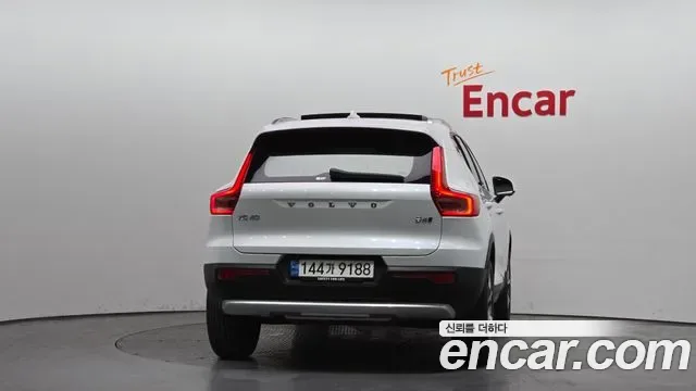Volvo XC40 B4, миниатюра 14