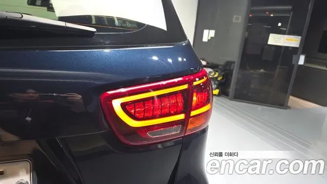 Kia Sorento бензин 2.0 Turbo 2WD, миниатюра 14
