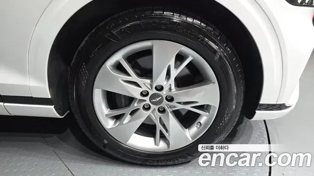 Genesis GV70 2.5T бензин 2WD ( ), миниатюра 17