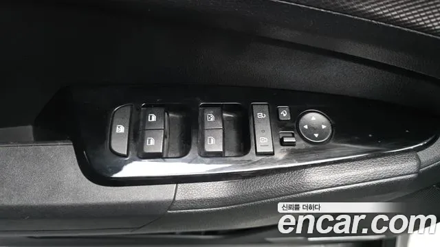Kia Sportage дизель 2.0 2WD Prestige, миниатюра 12