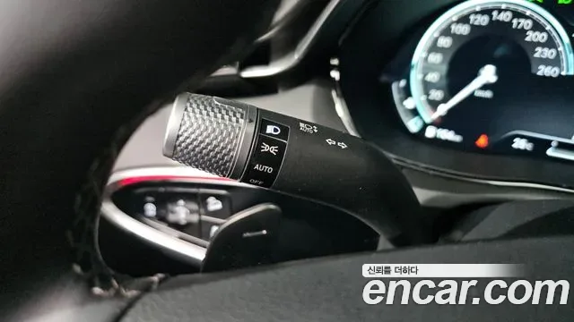 Genesis GV70 2.5T бензин 2WD ( ), миниатюра 13