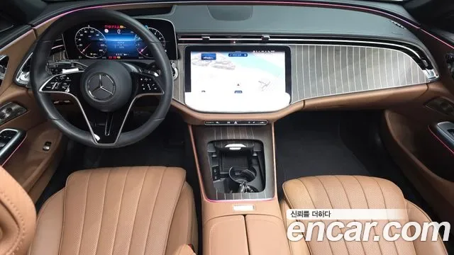 Mercedes-Benz E-Class E300 4MATIC, миниатюра 6