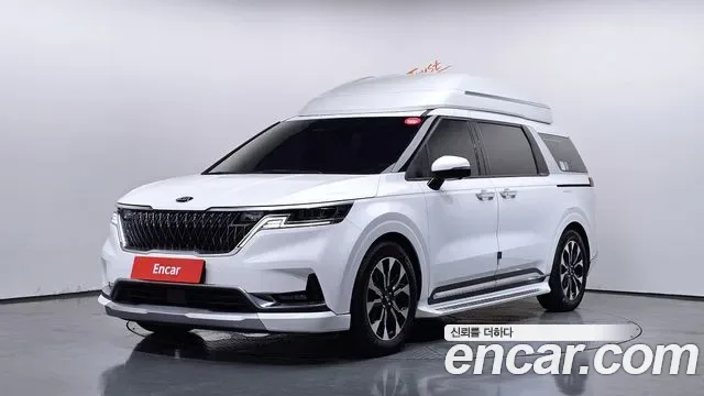 Kia Carnival бензин 9 мест Signature