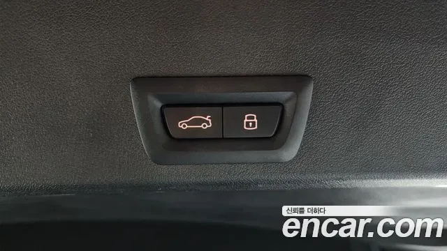 BMW XM, миниатюра 9