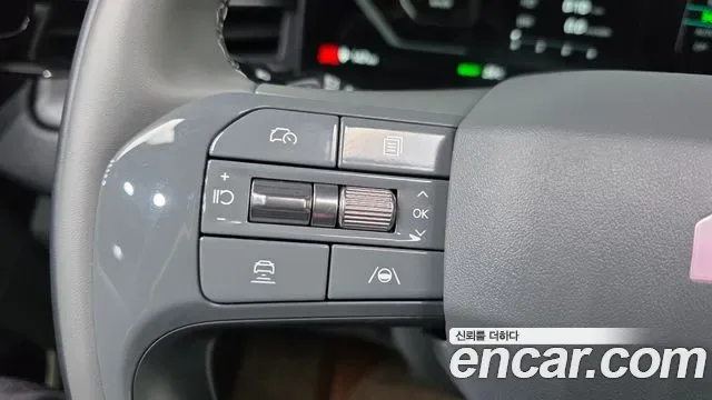 Kia EV9 4WD GT Line, миниатюра 3