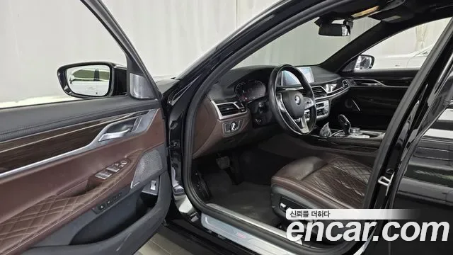 BMW 7 (G11) 740i, миниатюра 23