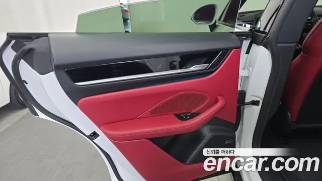 Porsche EV, миниатюра 11