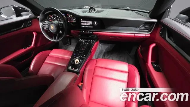 Porsche 911 4 GTS, миниатюра 11