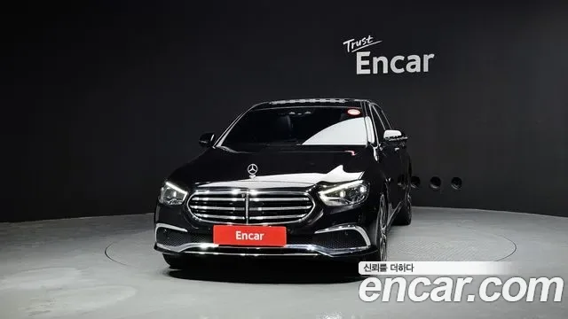 Mercedes-Benz E-Class E300e 4MATIC, миниатюра 10