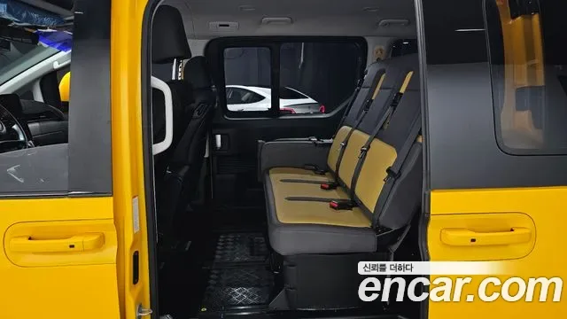 Hyundai Staria L3.5 15 мест, миниатюра 13