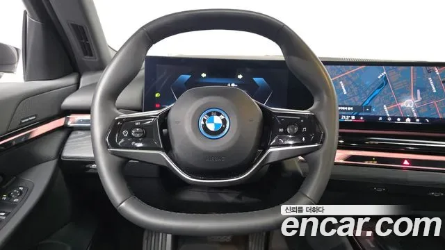 BMW i5 eDrive 40, миниатюра 9