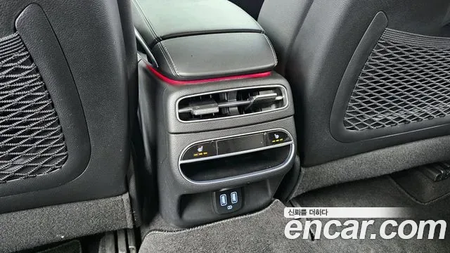 Genesis GV70 2.2 дизель 2WD ( ), миниатюра 10