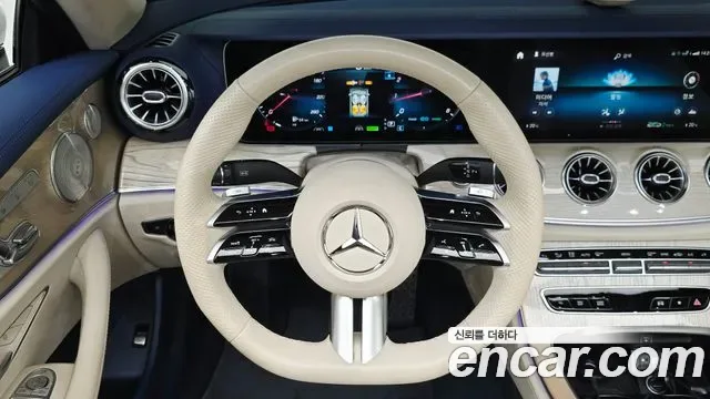 Mercedes-Benz E-Class E450 4MATIC, миниатюра 9