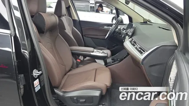 BMW 2 (U06) 220i, миниатюра 10