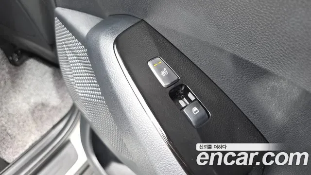 Kia Seltos бензин 1.6 Turbo 2WD Signature, миниатюра 19