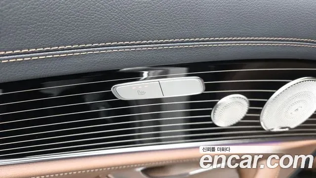 Mercedes-Benz E-Class E450 4MATIC, миниатюра 28