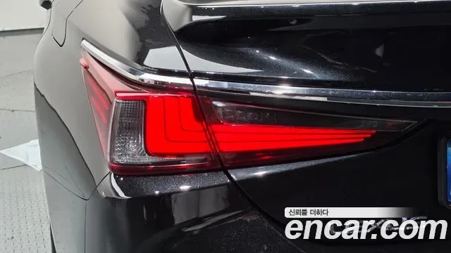 Lexus ES, миниатюра 2