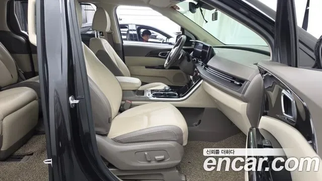 Kia Carnival дизель 7 мест, миниатюра 26
