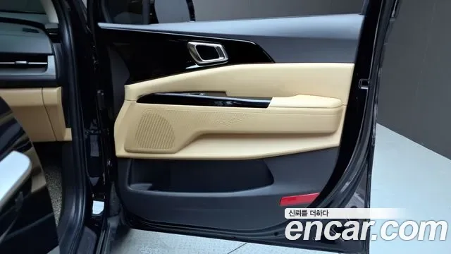 Kia Carnival дизель 9 мест, миниатюра 4
