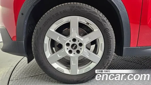 MINI Cooper ALL4, миниатюра 3