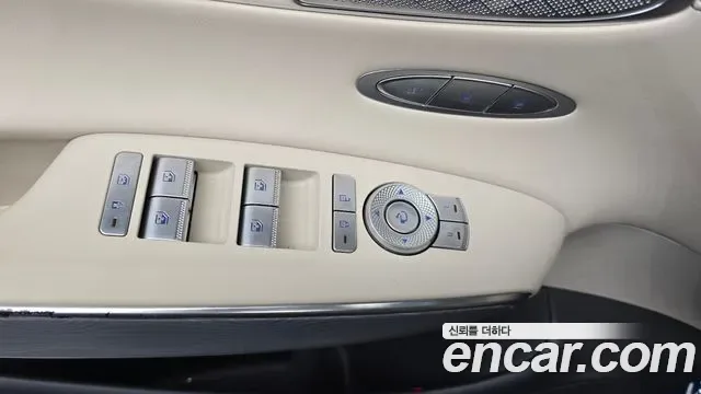 Genesis GV70 2.5T бензин AWD ( ), миниатюра 16