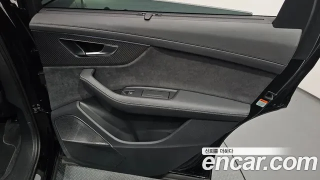 Audi SQ7 4.0 TFSI, миниатюра 10