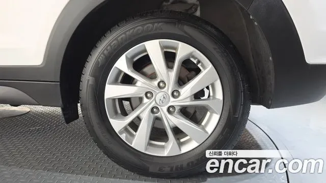Hyundai TUCSON дизель 1.6 2WD, миниатюра 4