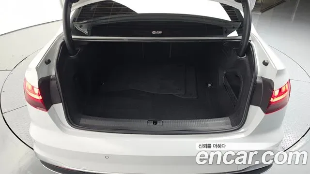 Audi A4 40 TFSI Premium, миниатюра 5