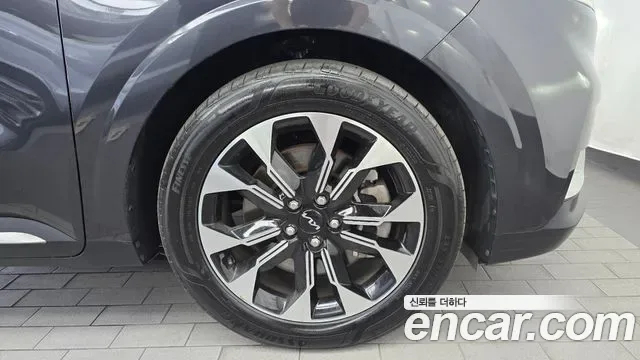 Kia Carnival бензин 7 мест, миниатюра 6